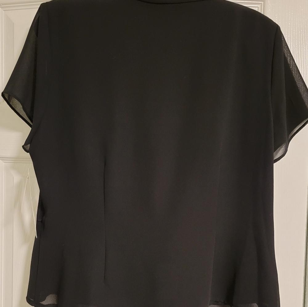 Skirt top. Black 2 piece Danny & Nicole